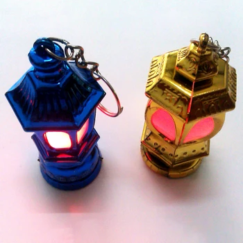 20pcs Portátil Mini LED Keychain Lanternas Design chaveiro Chaveiro lanterna Led Chaveiro palácio lanterna presente lâmpada de Cor Aleatória
